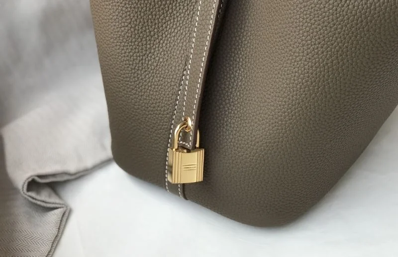 SoftTouch Hermes Picotin Lock 48578