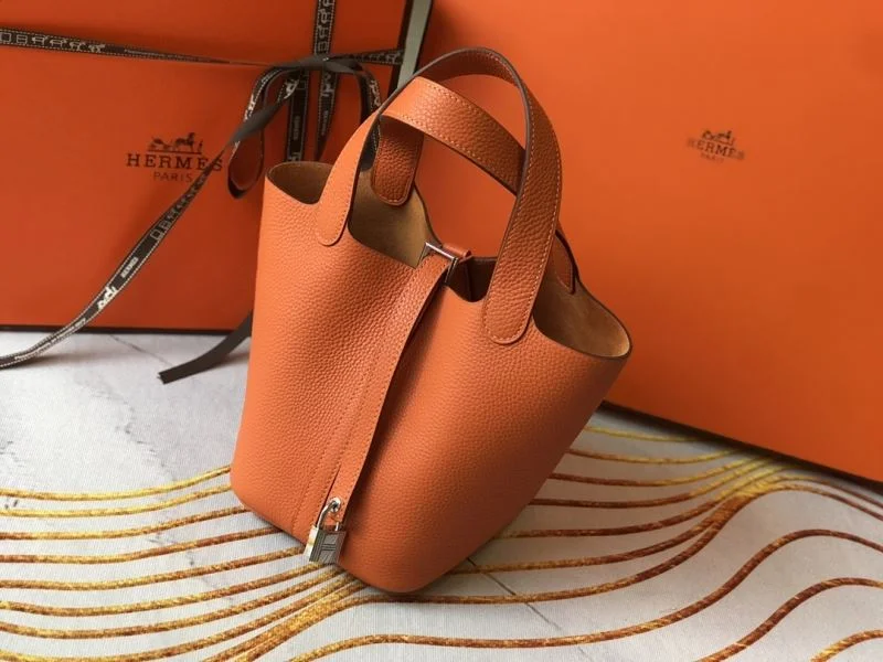 Neat Hermes Picotin Lock 48584