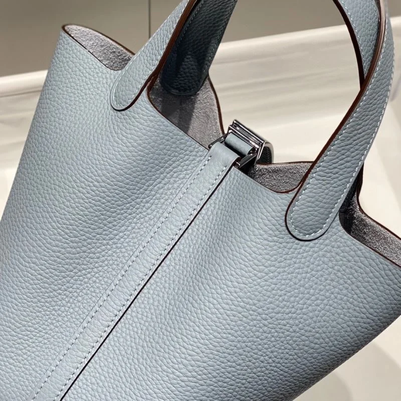 Lightweight Hermes Picotin Lock 48571
