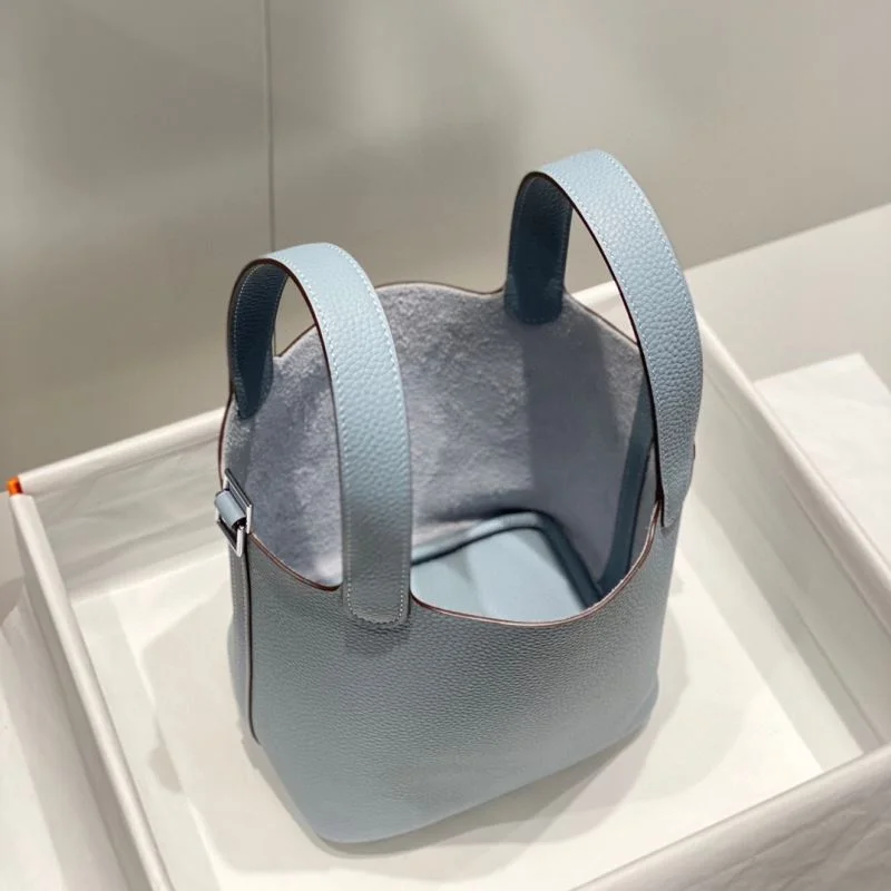 Lightweight Hermes Picotin Lock 48571