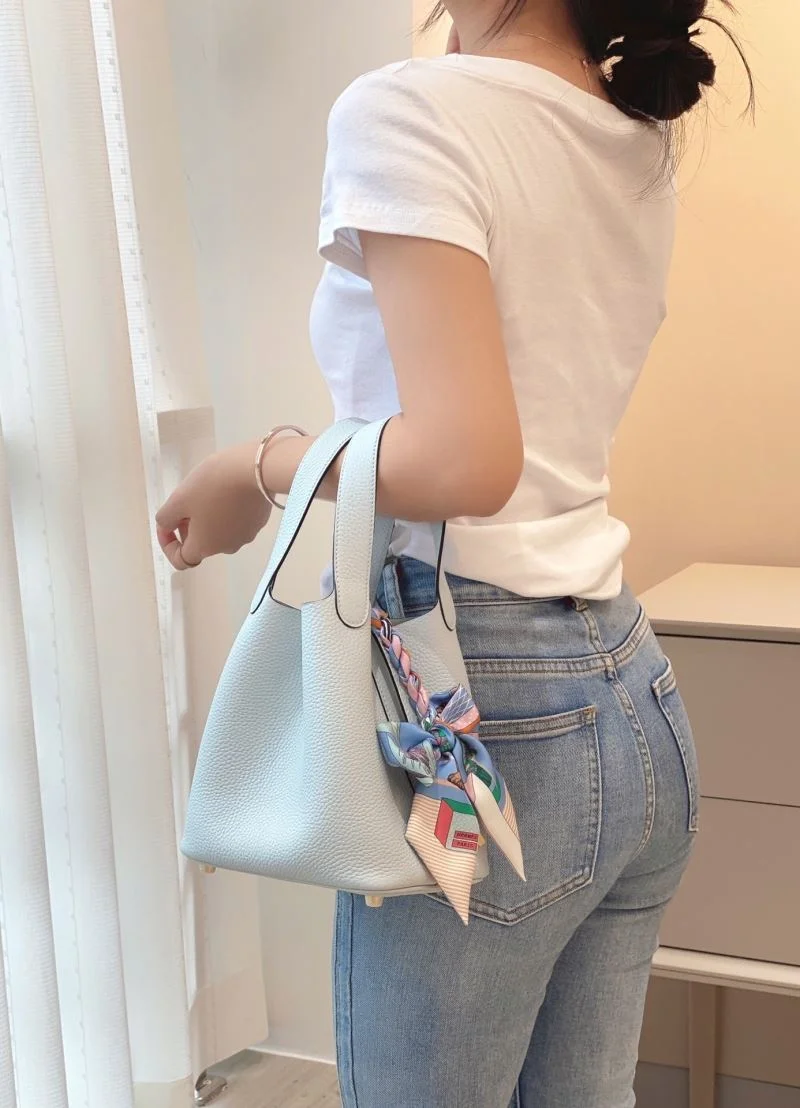 Breathable Hermes Picotin Lock 48566