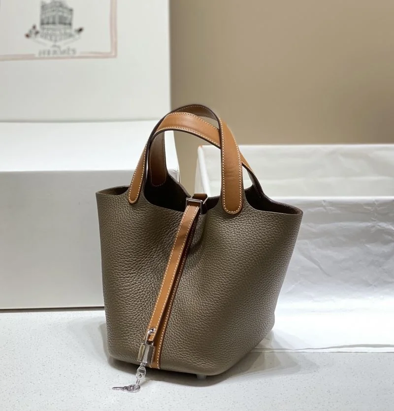Sophisticated Hermes Picotin Lock 47869
