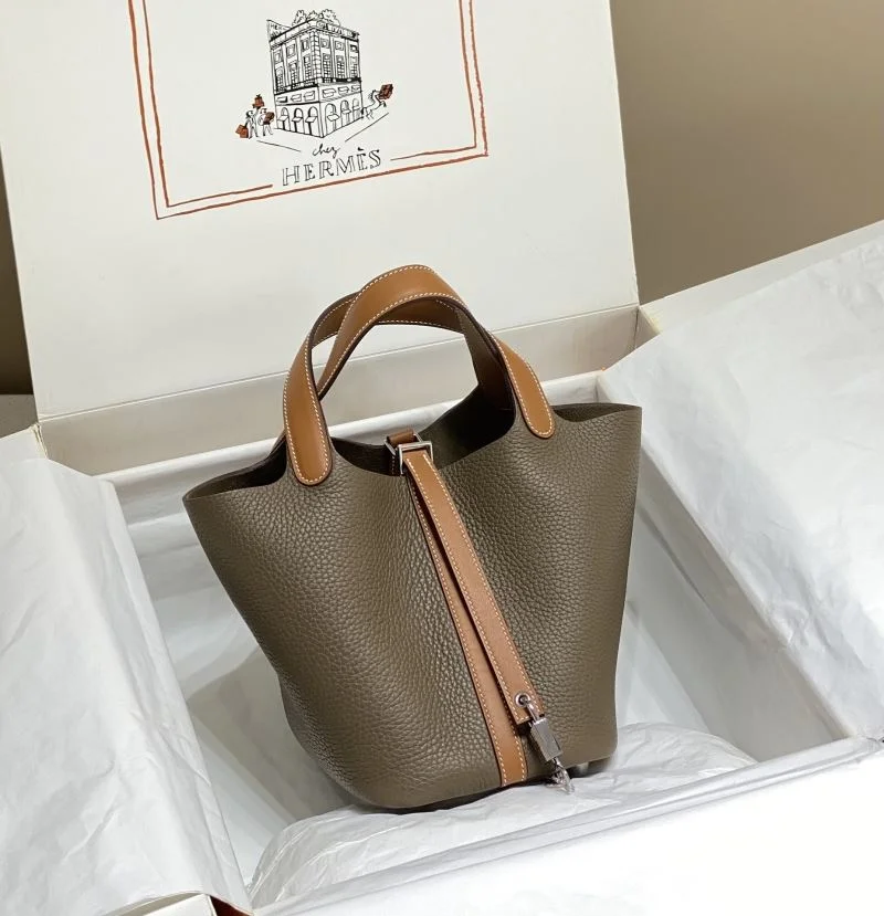 Sophisticated Hermes Picotin Lock 47869
