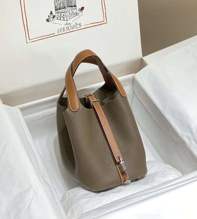 Sophisticated Hermes Picotin Lock 47869