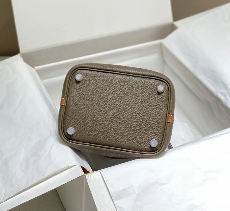 Sophisticated Hermes Picotin Lock 47869