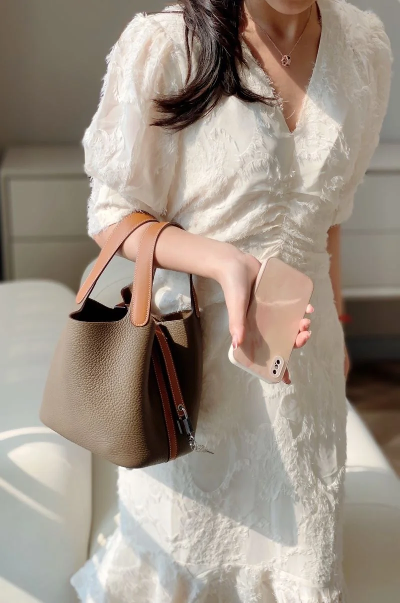 Sophisticated Hermes Picotin Lock 47869