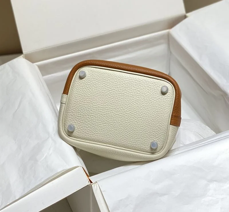 Trendsetting Hermes Picotin Lock 47830