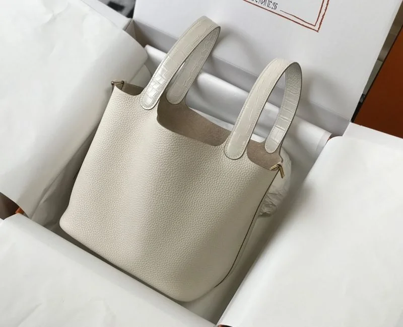 Hermes Picotin Lock Stylish 47827