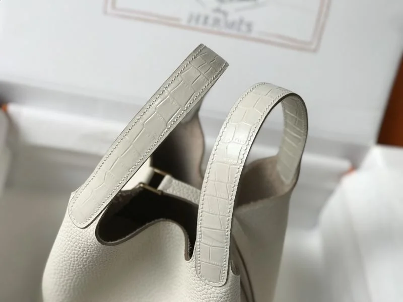Bright Hermes Picotin Lock 47796