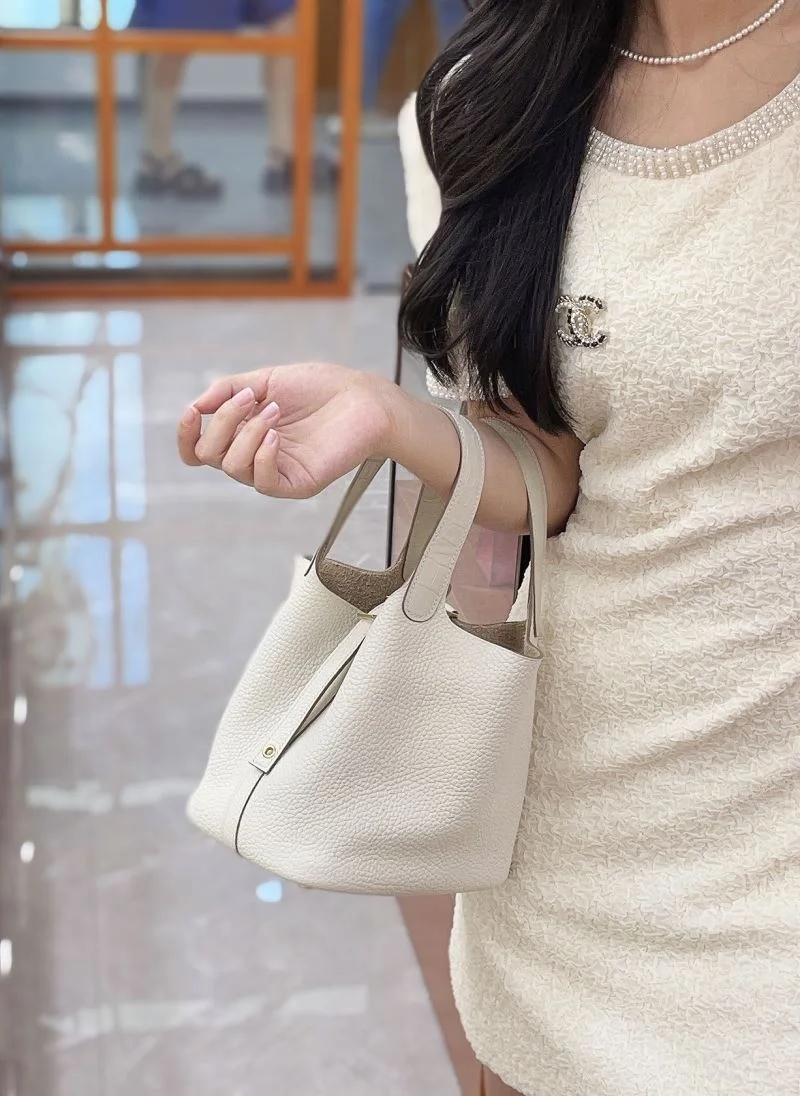 Bright Hermes Picotin Lock 47796
