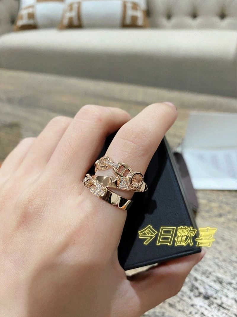Supportive Hermes Rings 247410