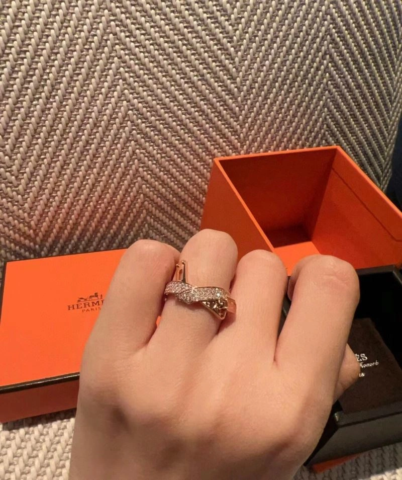 Hermes Rings Neat 247515