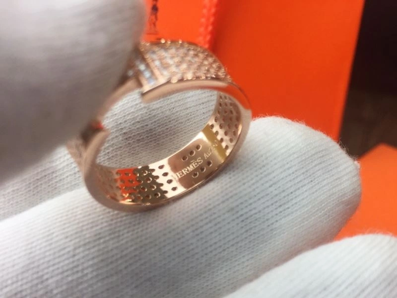 Sleek Hermes Rings 247271