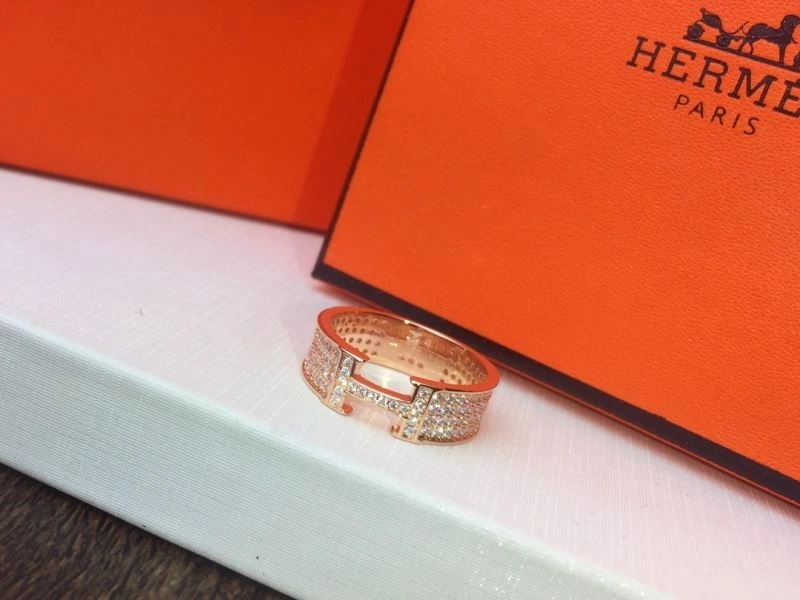 Sleek Hermes Rings 247271