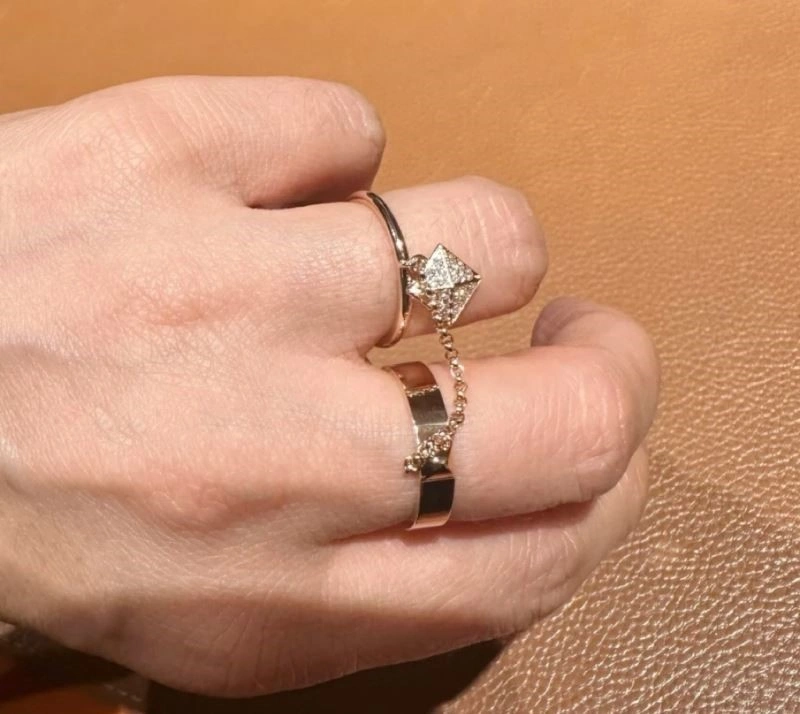 Sleek Hermes Rings 246948