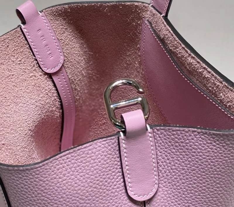 Comfortable Hermes Roulis Bags 47809