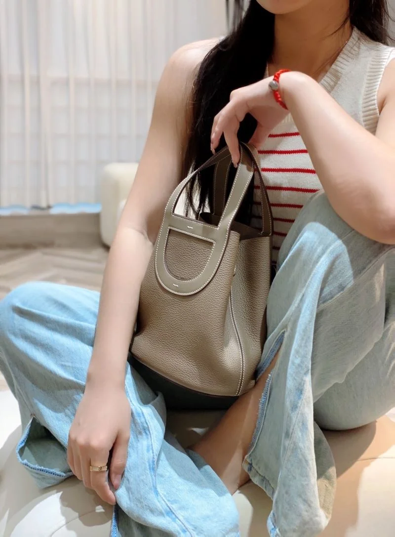Fashionable Hermes Roulis Bags 47795