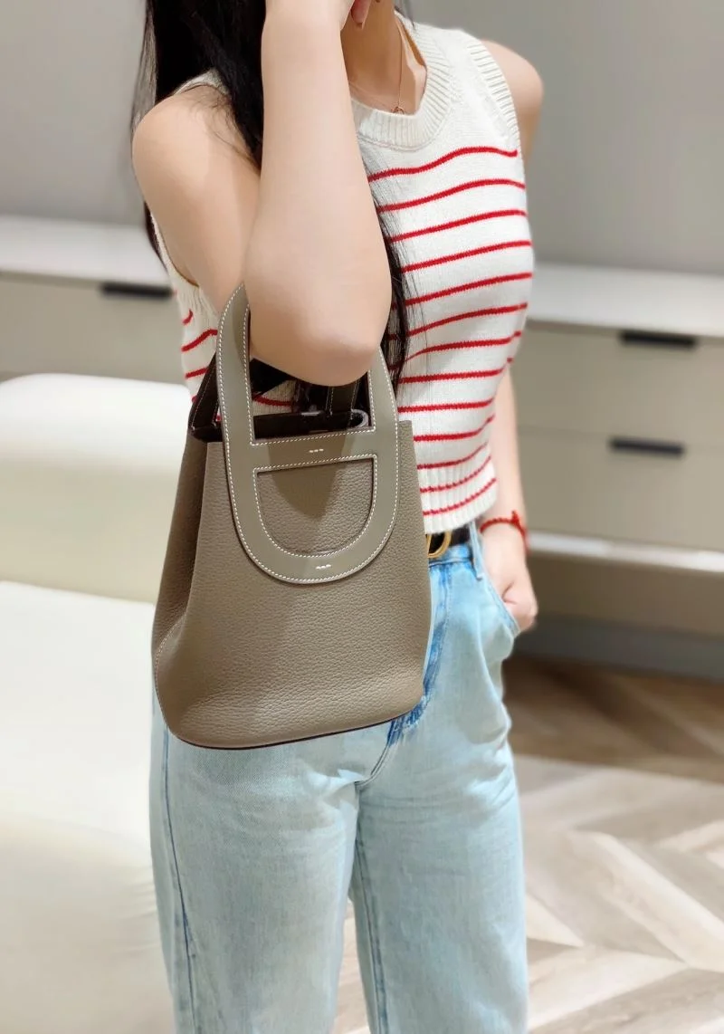 Fashionable Hermes Roulis Bags 47795
