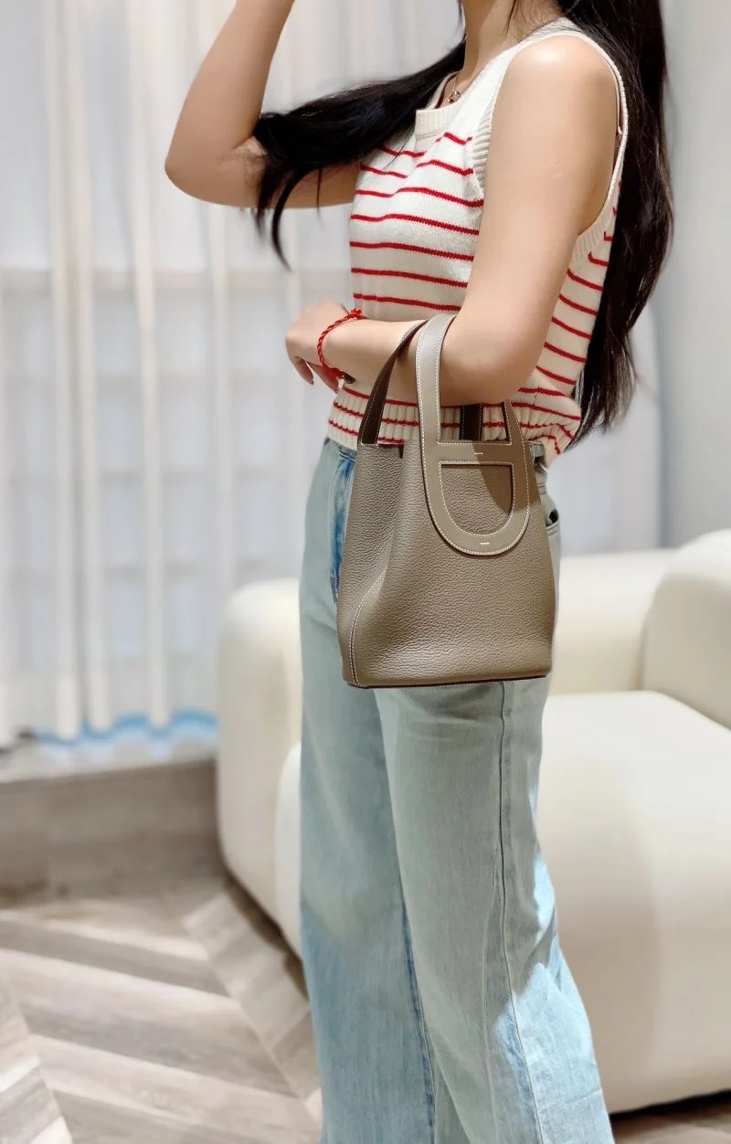 Fashionable Hermes Roulis Bags 47795