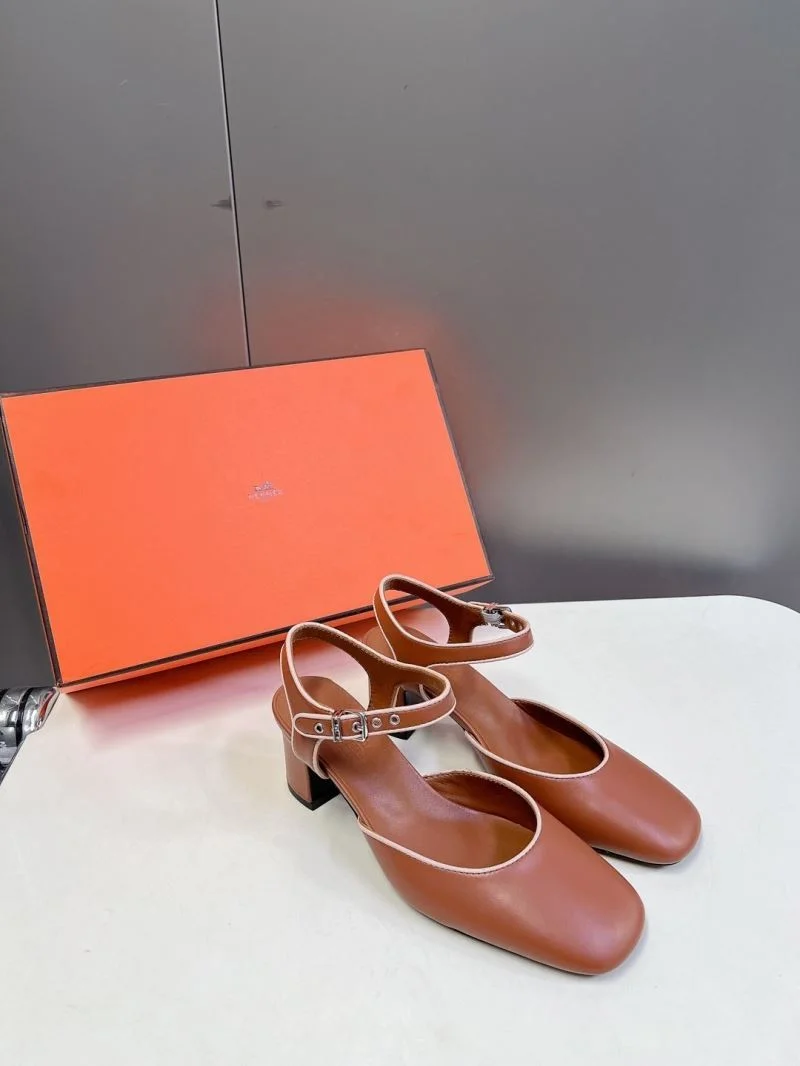 Hermes Sandals Attractive 26692