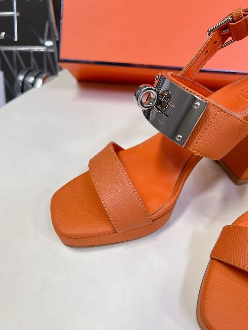 WellDesigned Hermes Sandals 26694