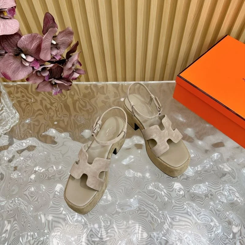 ComfortFit Hermes Sandals 27617