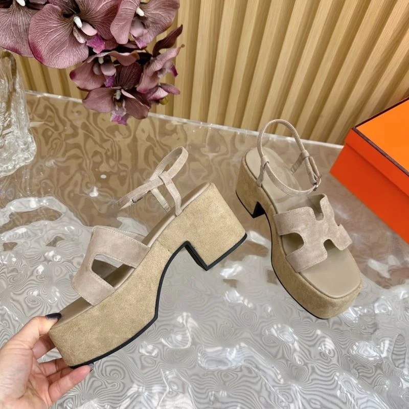 ComfortFit Hermes Sandals 27617