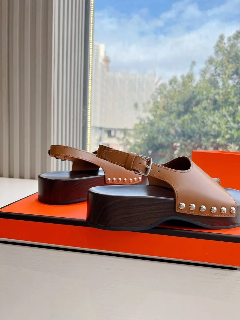 Hermes Sandals UrbanStyle 27001