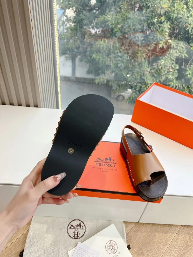 Hermes Sandals UrbanStyle 27001