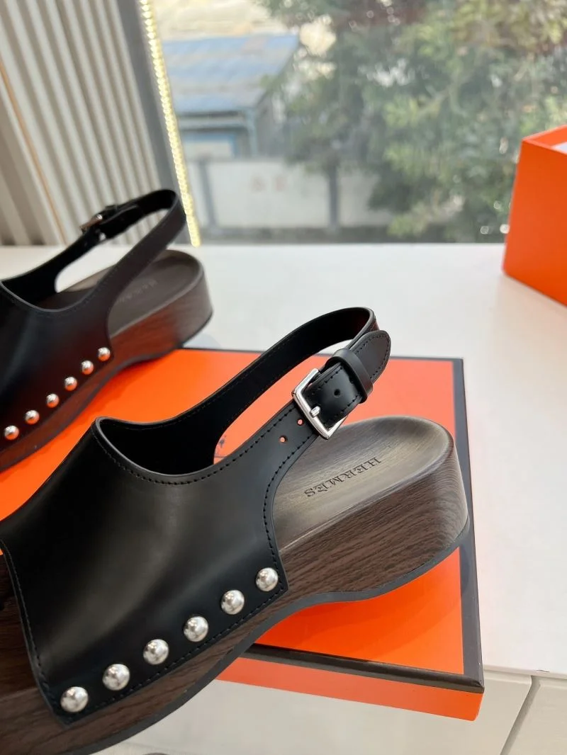FreshLook Hermes Sandals 26980