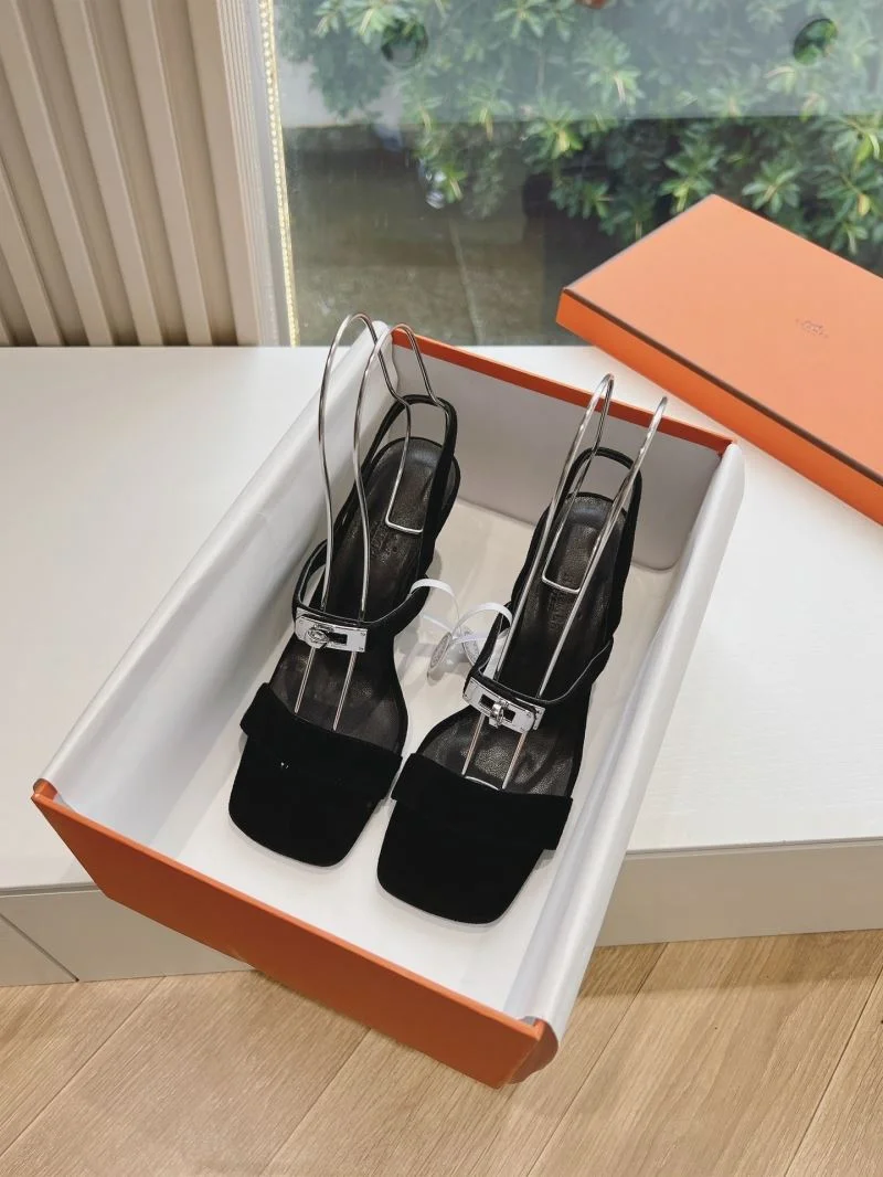 GoodFit Hermes Sandals 26990