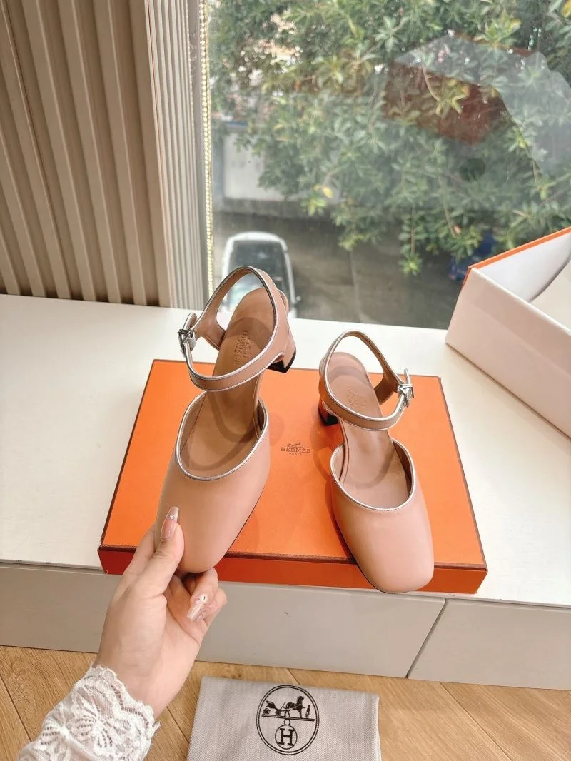 Hermes Sandals Bright 26957