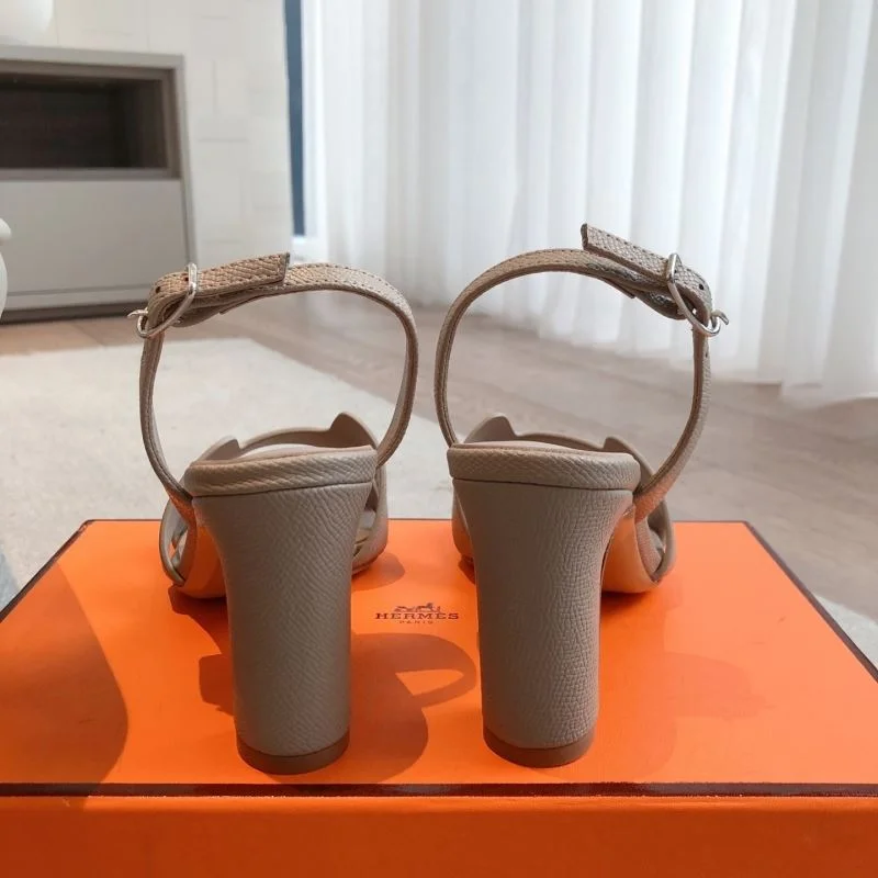 SmartChoice Hermes Sandals 26930