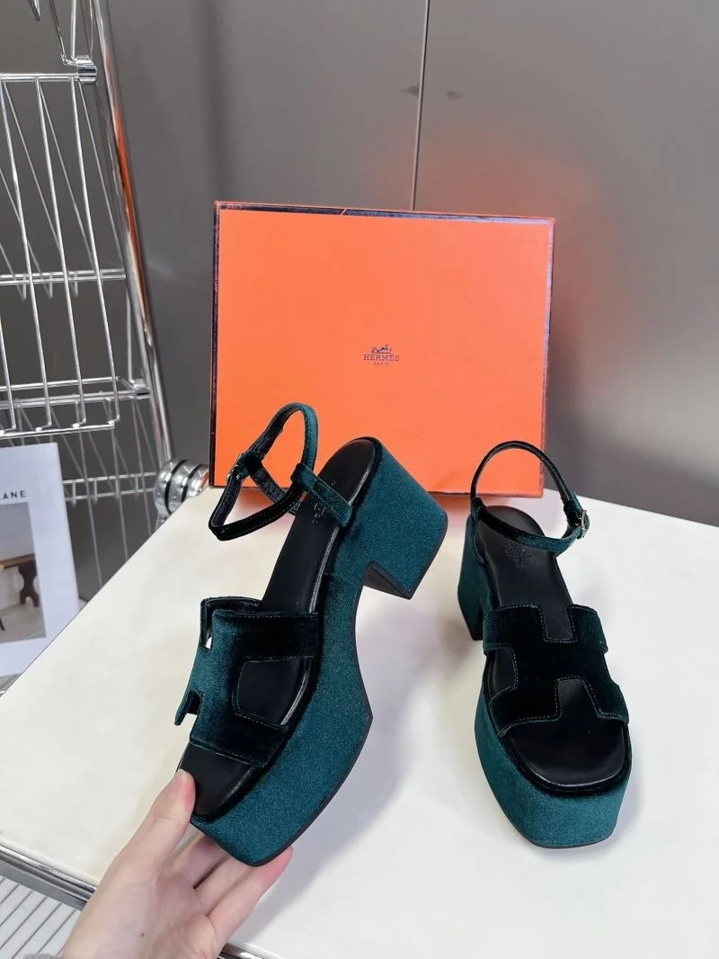 Vibrant Hermes Sandals 28476