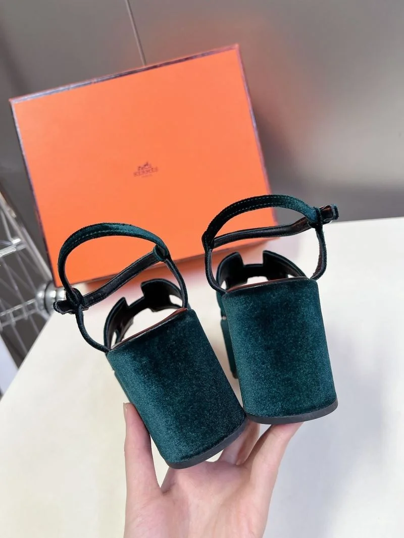 Vibrant Hermes Sandals 28476