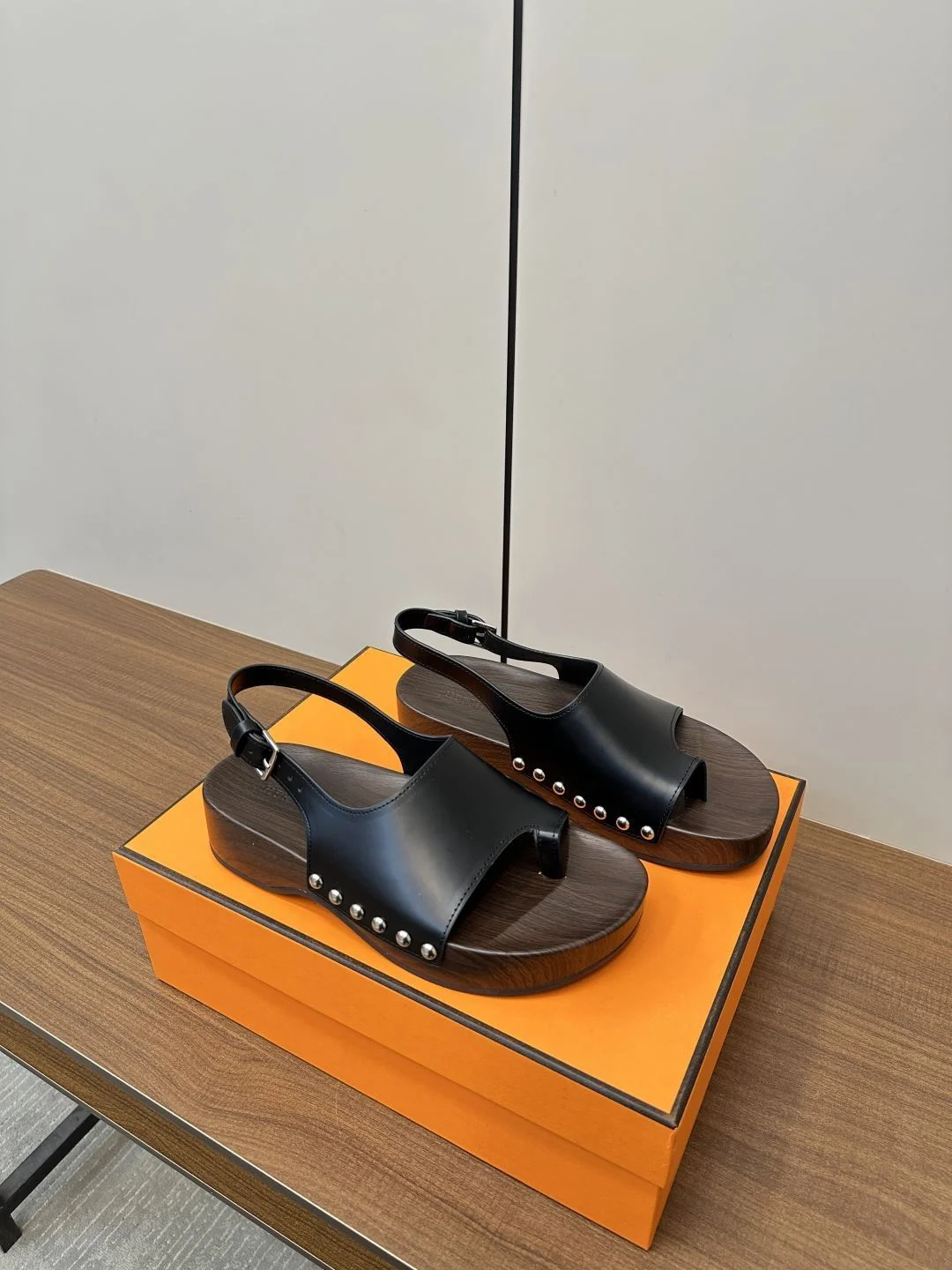 Hermes Sandals Youthful 26426