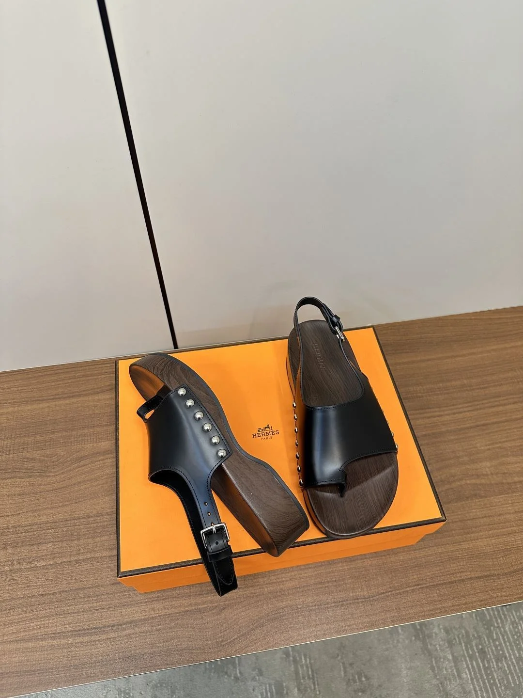 Hermes Sandals Youthful 26426