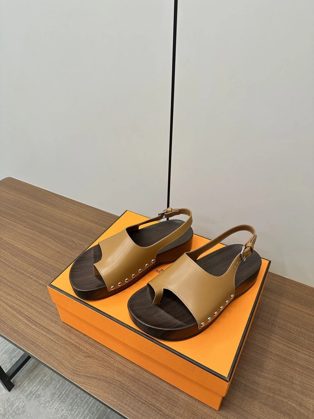 HighPerformance Hermes Sandals 26423
