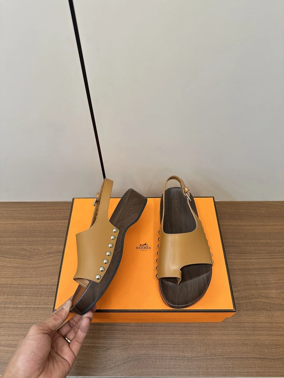 HighPerformance Hermes Sandals 26423