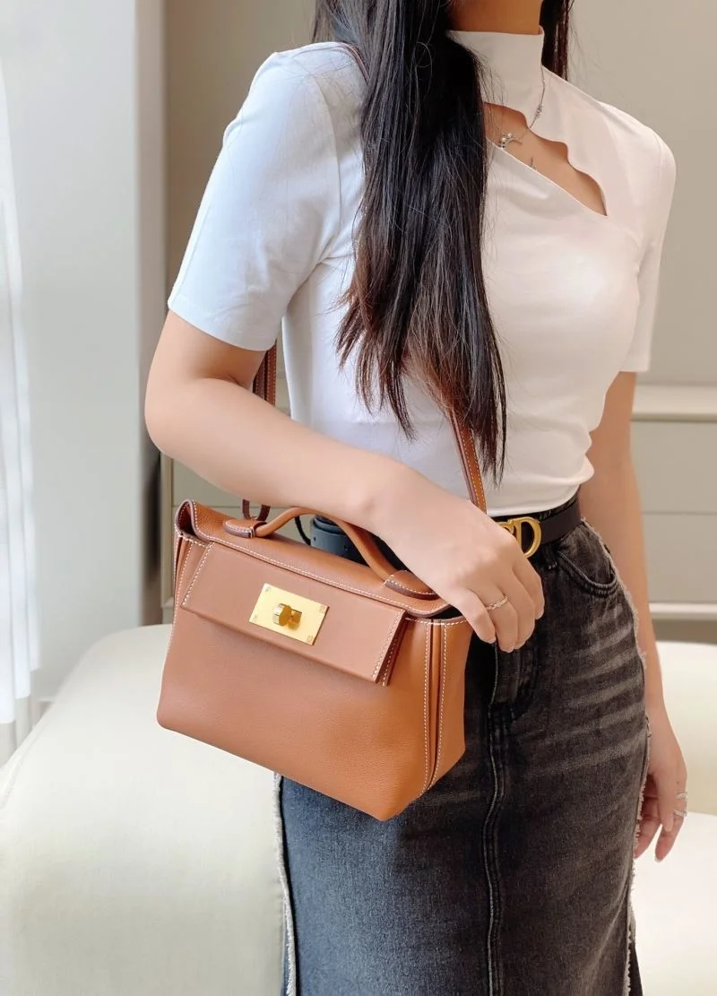 Unisex Hermes Satchel bags 47773