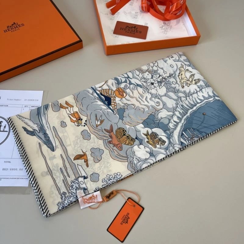 Seasonal Hermes Scarf 270656