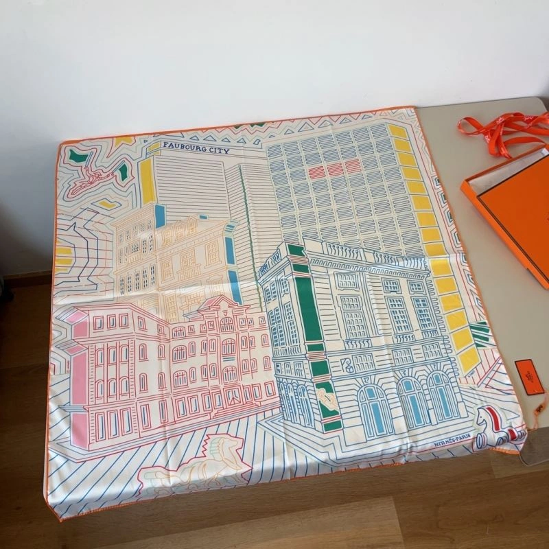 Bold Hermes Scarf 270659