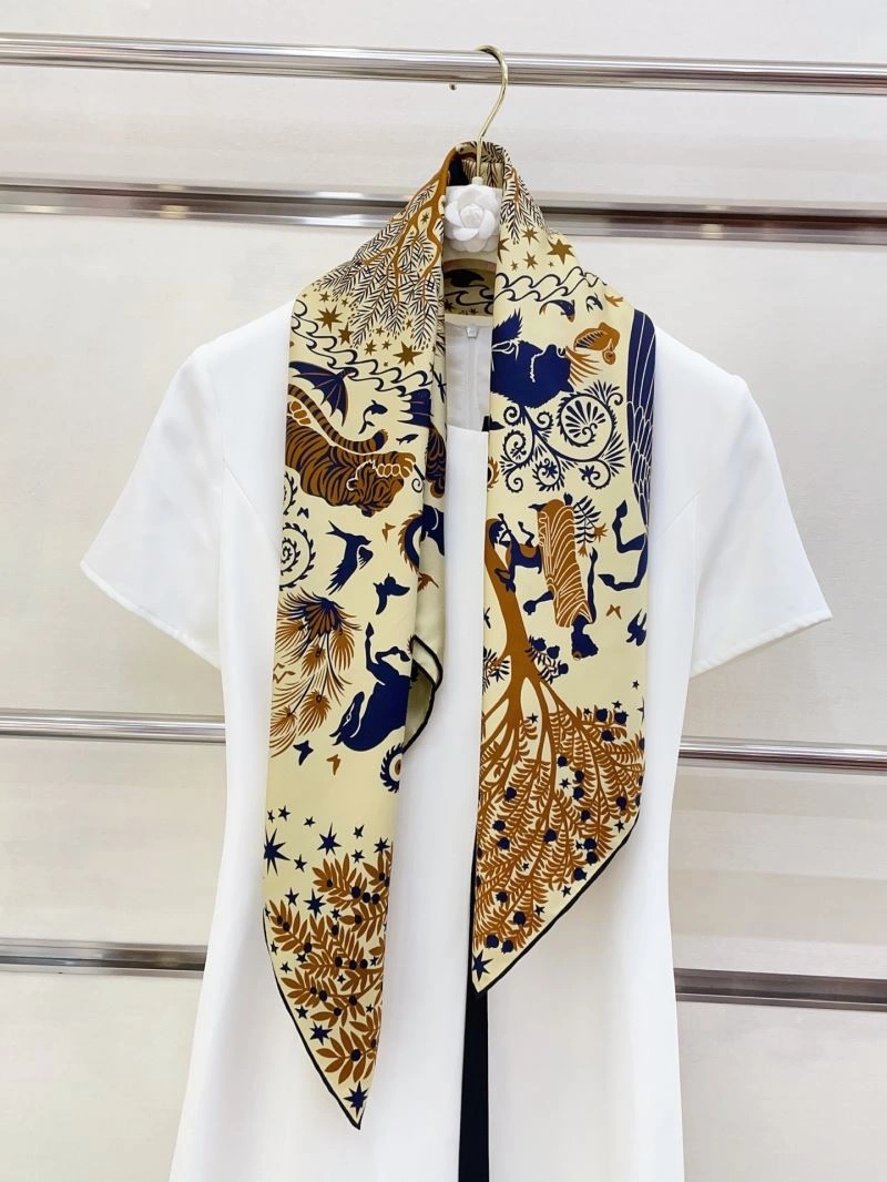 Cozy Hermes Scarf 270641