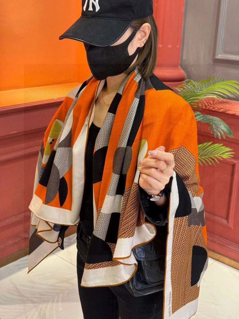 Hermes Scarf Packable 271061