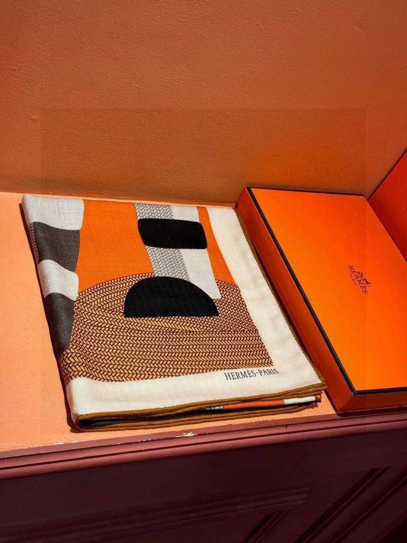Hermes Scarf Packable 271061