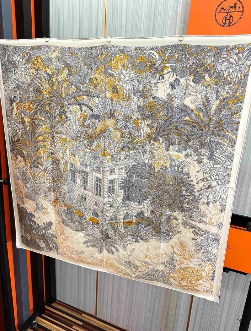 Elegant Hermes Scarf 271042