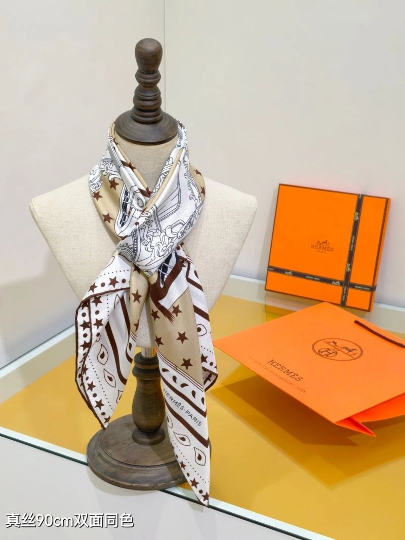 FlexibleFit Hermes Scarf 271028