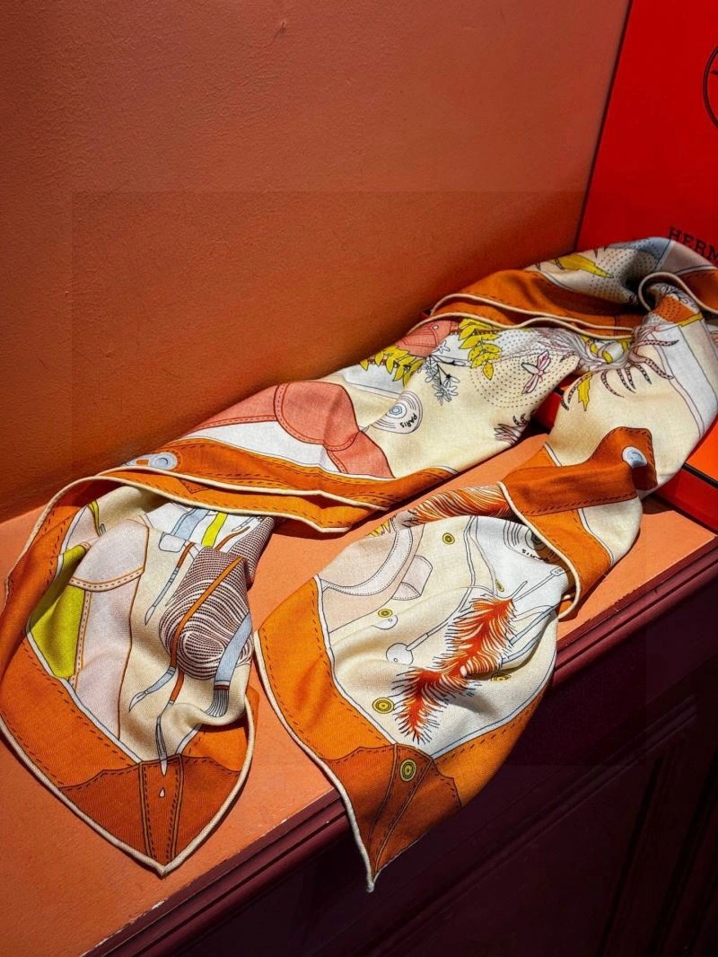 TravelReady Hermes Scarf 270994