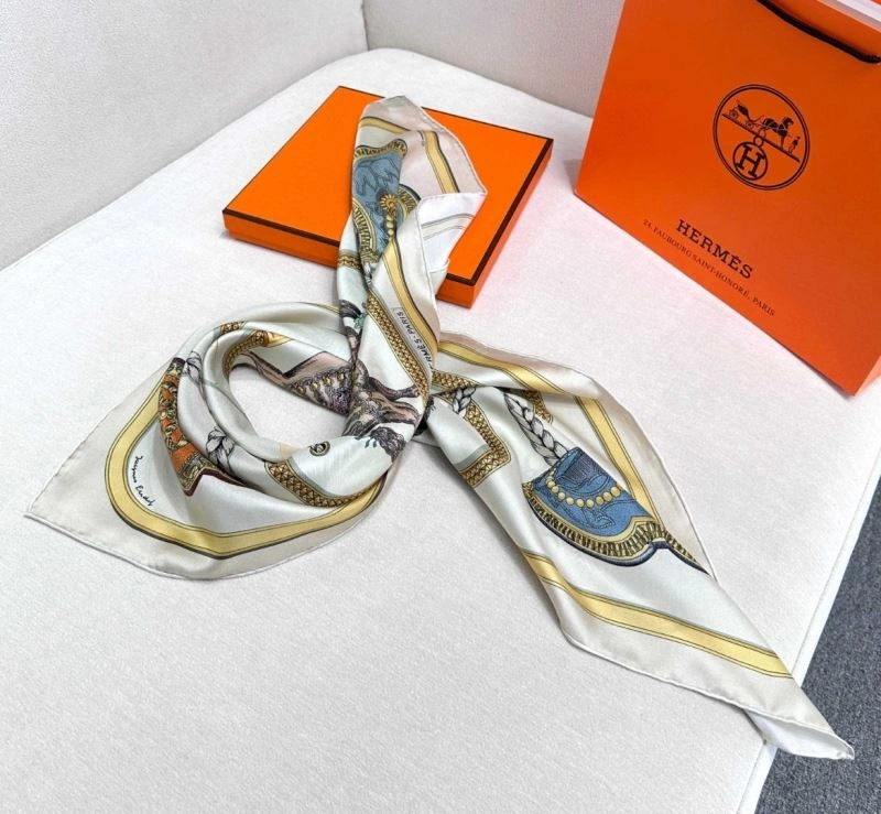 UrbanChic Hermes Scarf 270987