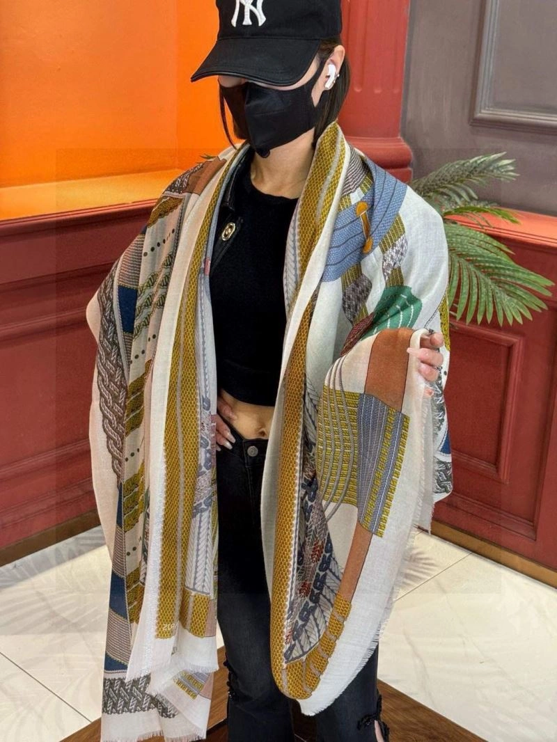 FlexibleFit Hermes Scarf 270982